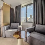 Aslan Gold Hotel
