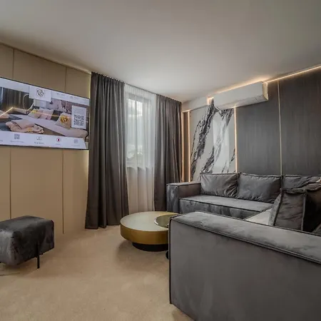 Aslan Gold Hotel 3*