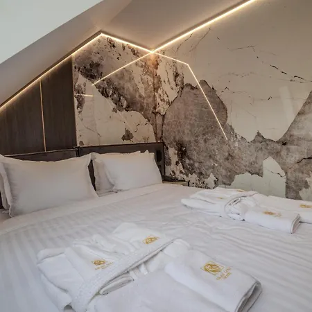 Aslan Gold Hotel