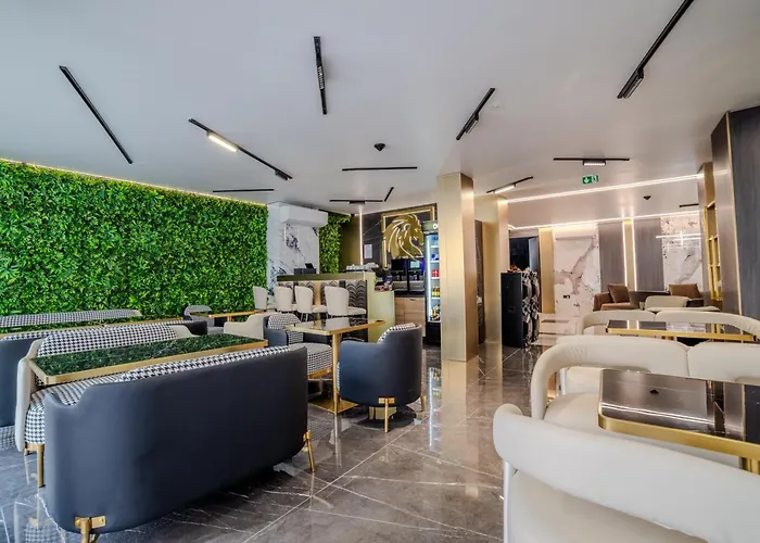 Aslan Gold Хотел