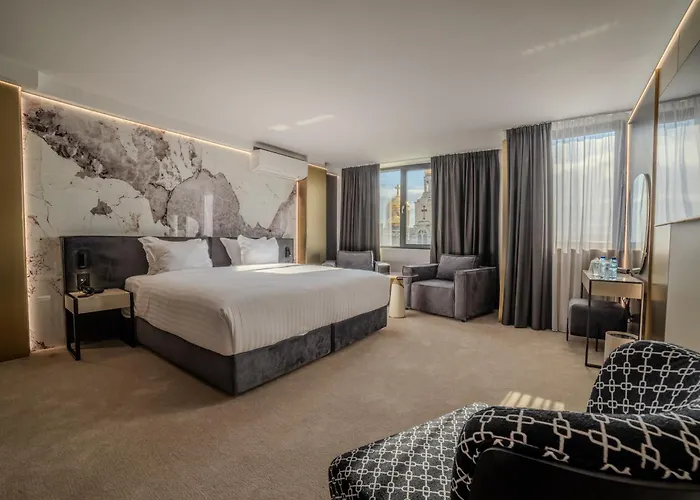 Хотел Aslan Gold 3*